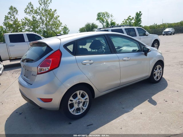 45138872 :رقم المزاد ، 3FADP4EJ1FM199643 vin ، 2015 Ford Fiesta Se مزاد بيع