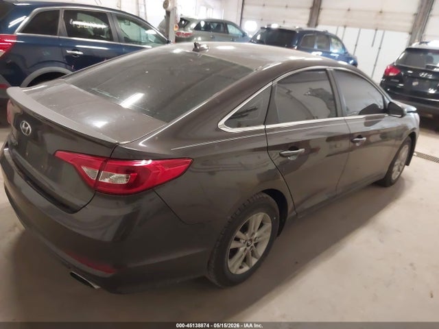 45138874 :رقم المزاد ، 5NPE24AF7FH084212 vin ، 2015 Hyundai Sonata Se مزاد بيع