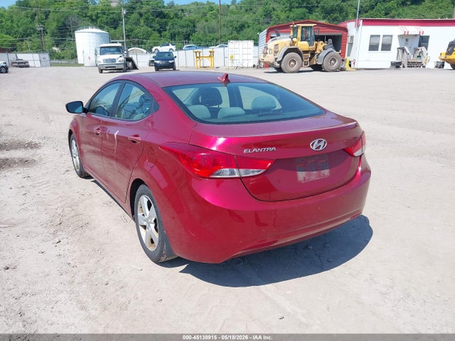 2013 Hyundai Elantra Gls მანქანა იყიდება აუქციონზე, vin: 5NPDH4AE7DH386999, აუქციონის ნომერი: 45138915