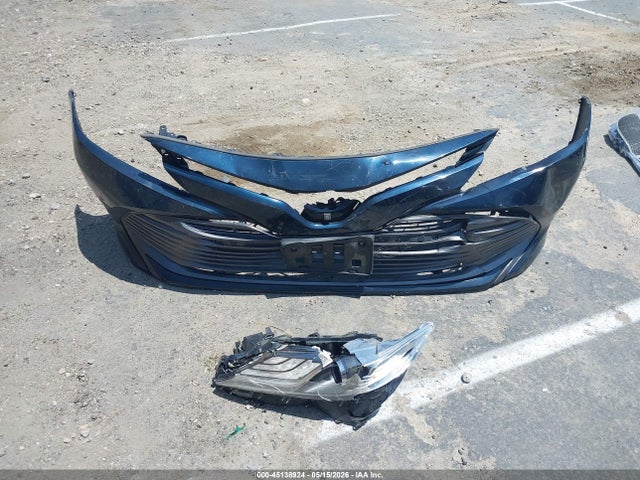 4T1B21HK5JU500627 Toyota Camry Hybrid Xle