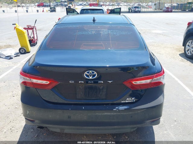 4T1B21HK5JU500627 Toyota Camry Hybrid Xle