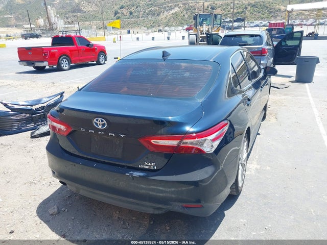 4T1B21HK5JU500627 Toyota Camry Hybrid Xle