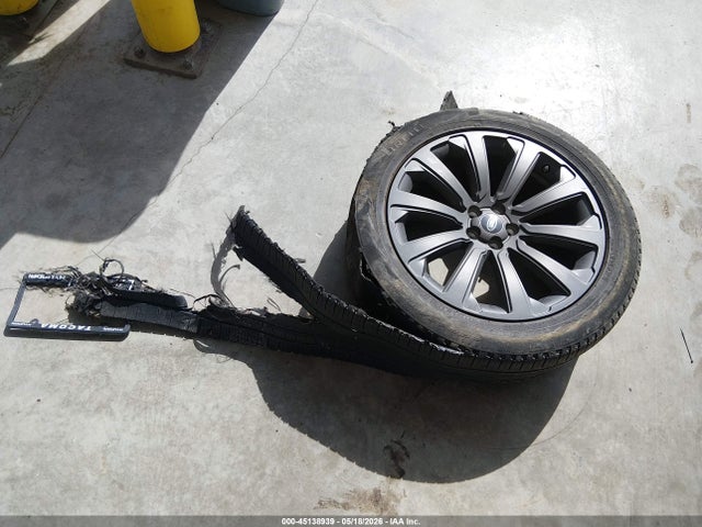 SALYL2EX4KA227791 Land Rover Range Rover Velar P250 R-dynamic Se