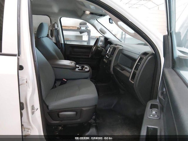 2017 Ram 1500 Tradesman  4x2 5'7 Box მანქანა იყიდება აუქციონზე, vin: 1C6RR6KG3HS821577, აუქციონის ნომერი: 45138948