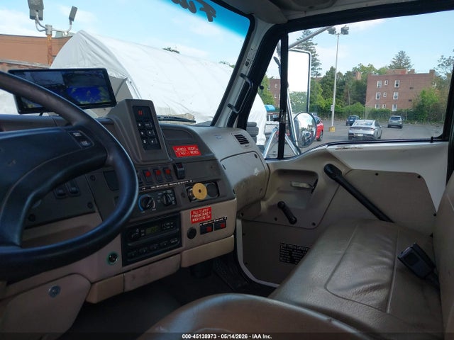 45138973 :رقم المزاد ، 2FZACGCS75AU23187 vin ، 2005 Sterling Truck Acterra مزاد بيع