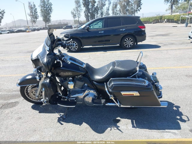 Продажа на аукционе авто 2009 Harley-davidson Flht, vin: 1HD1FV43X9Y659768, номер лота: 45138984