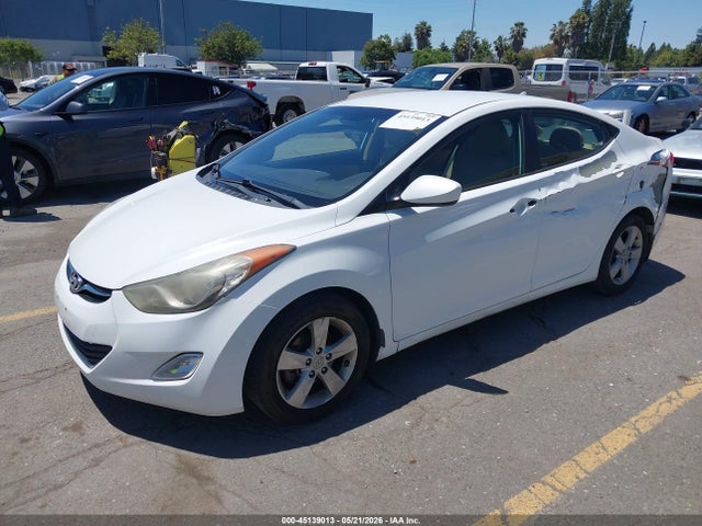 Продаж на аукціоні авто 2013 Hyundai Elantra Gls, vin: 5NPDH4AE8DH268203, номер лоту: 45139013