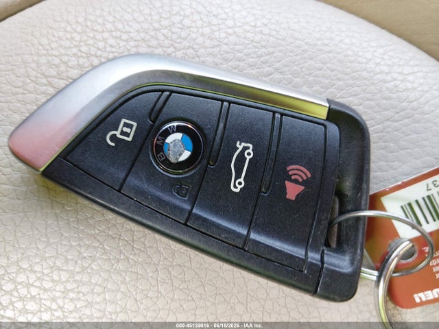 Продаж на аукціоні авто 2016 Bmw X1 Xdrive28i, vin: WBXHT3C30GP883264, номер лоту: 45139016