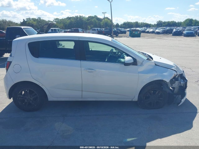 Продажа на аукционе авто 2014 Chevrolet Sonic Lt Auto, vin: 1G1JC6SH8E4157348, номер лота: 45139028