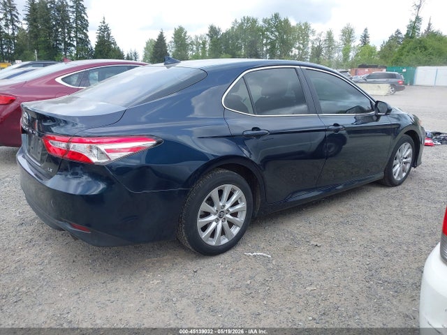 Продажа на аукционе авто 2019 Toyota Camry Le, vin: 4T1B11HK0KU252839, номер лота: 45139032
