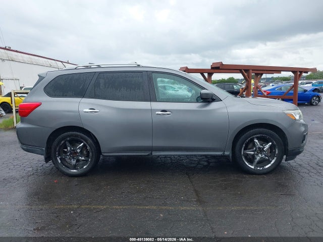 45139082 :رقم المزاد ، 5N1DR2MN4HC626892 vin ، 2017 Nissan Pathfinder S مزاد بيع