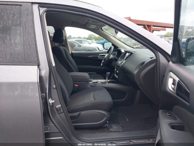 45139082 :رقم المزاد ، 5N1DR2MN4HC626892 vin ، 2017 Nissan Pathfinder S مزاد بيع
