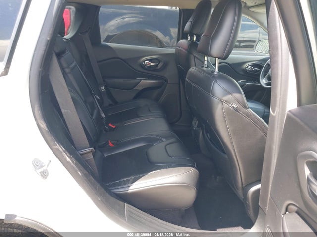 2019 Jeep Cherokee Latitude Plus Fwd მანქანა იყიდება აუქციონზე, vin: 1C4PJLLN0KD215846, აუქციონის ნომერი: 45139094