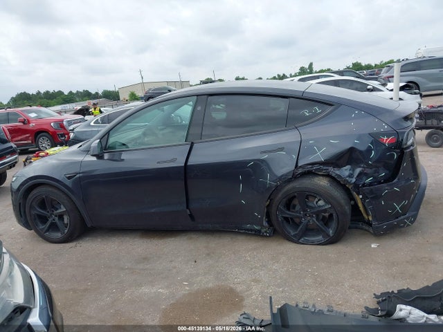 2026 Tesla Model Y მანქანა იყიდება აუქციონზე, vin: 7SAYGDEE1TF342205, აუქციონის ნომერი: 45139134