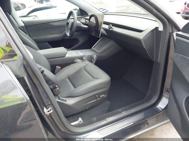 2026 Tesla Model Y მანქანა იყიდება აუქციონზე, vin: 7SAYGDEE1TF342205, აუქციონის ნომერი: 45139134