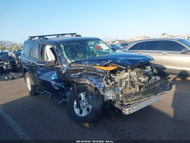 45139140 :رقم المزاد ، JTEMU5JR3M5862360 vin ، 2021 Toyota 4runner Sr5 مزاد بيع