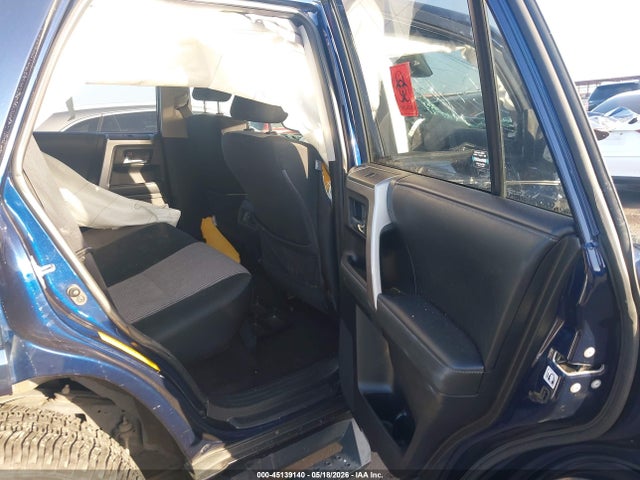 45139140 :رقم المزاد ، JTEMU5JR3M5862360 vin ، 2021 Toyota 4runner Sr5 مزاد بيع