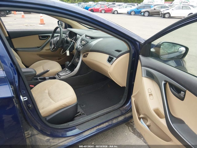 45139241 :رقم المزاد ، 5NPDH4AE0DH204995 vin ، 2013 Hyundai Elantra Gls مزاد بيع