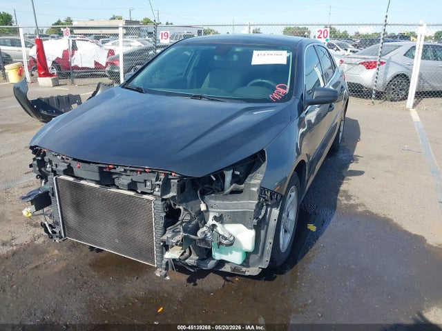 Chevrolet MALIBU LS 2015 1G11B5SL0FF302776 Image 2