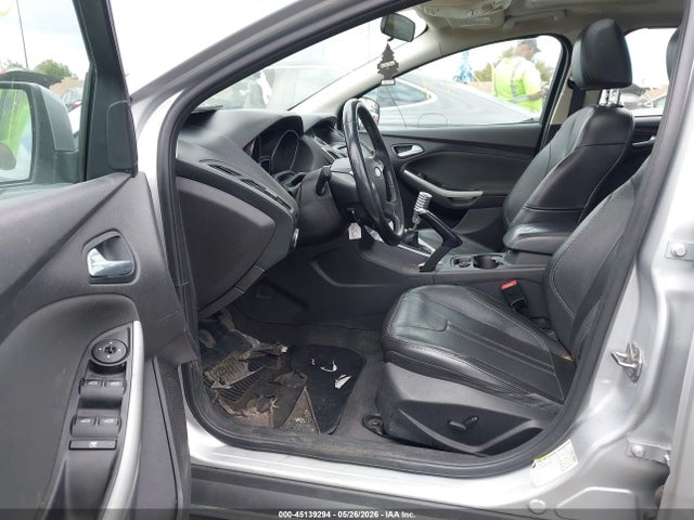 1FADP3K21EL285123 Ford FOCUS SE