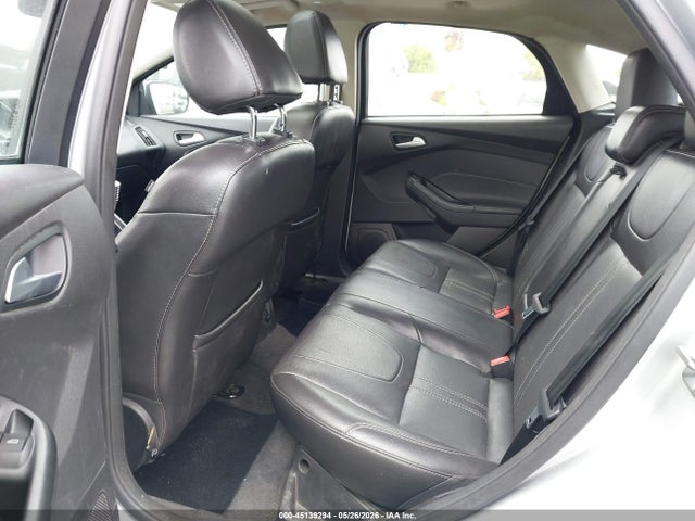 1FADP3K21EL285123 Ford FOCUS SE