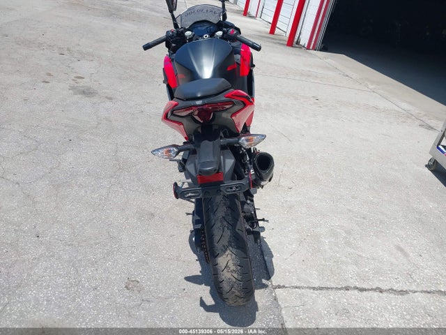 ML5EXGG12SDA71833 Kawasaki EX500