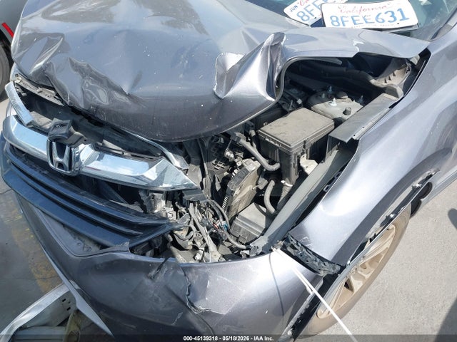 2HKRW5H30JH417429 Honda CR-V LX