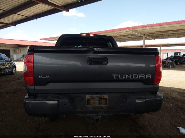 Продажа на аукционе авто 2016 Toyota Tundra Platinum 5.7l V8, vin: 5TFAW5F12GX541570, номер лота: 45139315