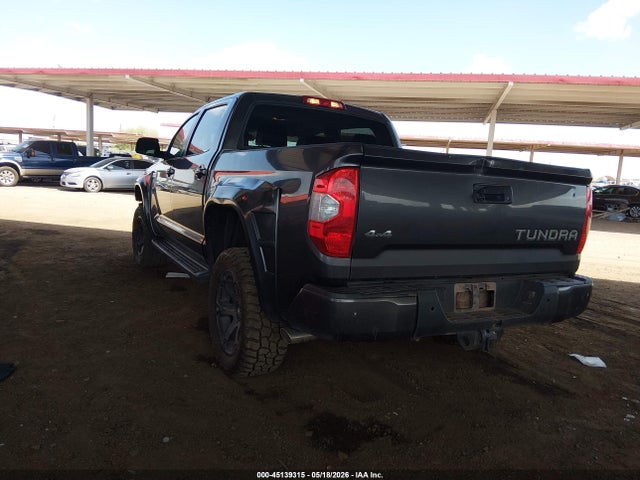Продажа на аукционе авто 2016 Toyota Tundra Platinum 5.7l V8, vin: 5TFAW5F12GX541570, номер лота: 45139315
