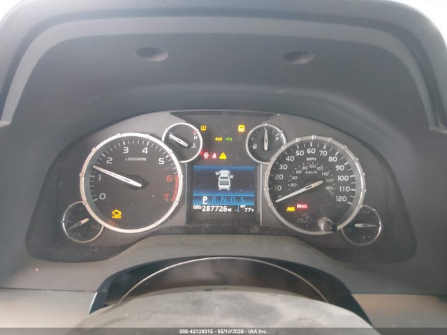 Продажа на аукционе авто 2016 Toyota Tundra Platinum 5.7l V8, vin: 5TFAW5F12GX541570, номер лота: 45139315