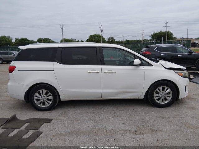 KIA SEDONA LX 2016 KNDMB5C16G6099234 Image 13