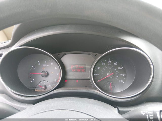 KIA SEDONA LX 2016 KNDMB5C16G6099234 Image 7