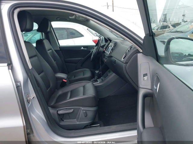 45139383 :رقم المزاد ، WVGAV3AX9EW576270 vin ، 2014 Volkswagen Tiguan Se مزاد بيع