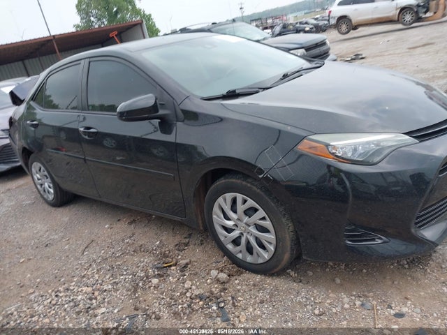 Продажа на аукционе авто 2017 Toyota Corolla Le, vin: 5YFBURHE5HP650168, номер лота: 45139425