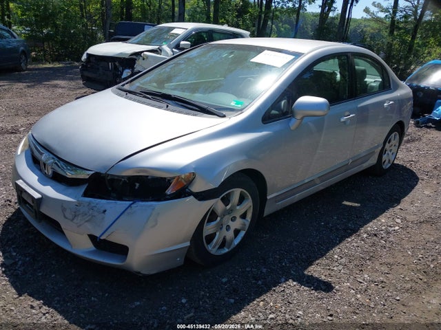 2011 Honda Civic Lx მანქანა იყიდება აუქციონზე, vin: 2HGFA1F5XBH301066, აუქციონის ნომერი: 45139432
