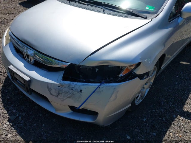 2011 Honda Civic Lx მანქანა იყიდება აუქციონზე, vin: 2HGFA1F5XBH301066, აუქციონის ნომერი: 45139432