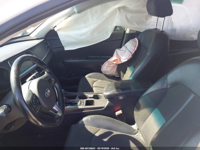 Продажа на аукционе авто 2018 Kia Optima S, vin: 5XXGT4L32JG224194, номер лота: 45139433