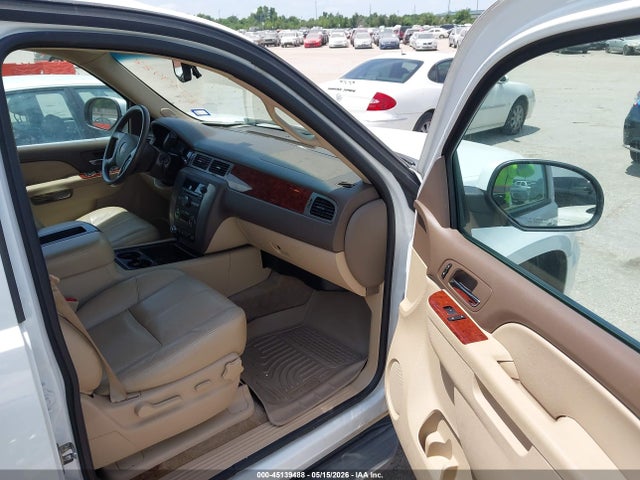 Aukcja sprzedaży 2013 Gmc Yukon Xl 1500 Slt, vin: 1GKS1KE03DR179067, numer aukcji: 45139488
