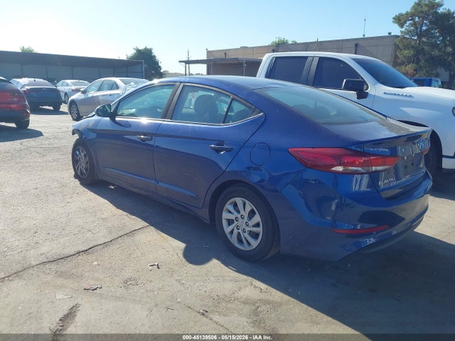 5NPD74LFXJH319382 Hyundai ELANTRA SE