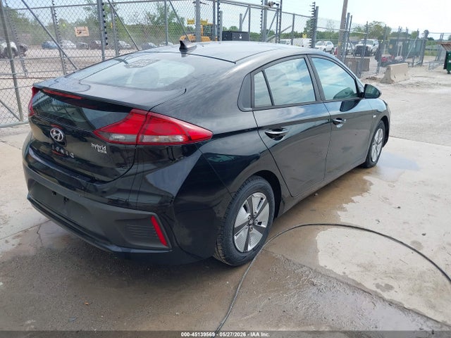 45139569 :رقم المزاد ، KMHC65LC0JU075768 vin ، 2018 Hyundai Ioniq Hybrid Blue مزاد بيع