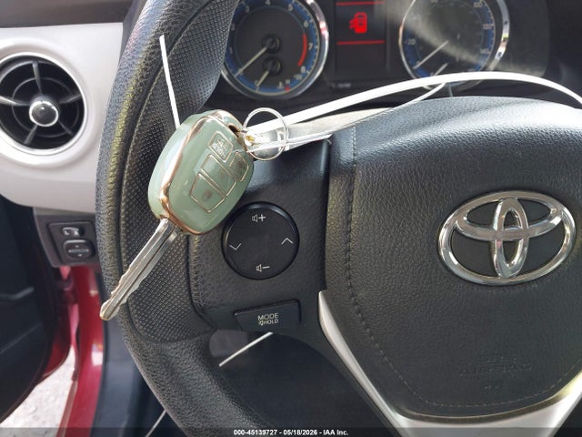 2017 Toyota Corolla Le მანქანა იყიდება აუქციონზე, vin: 2T1BURHE7HC826444, აუქციონის ნომერი: 45139727