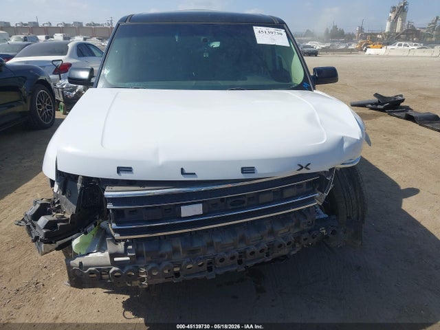 2FMGK5C80KBA24318 Ford FLEX SEL