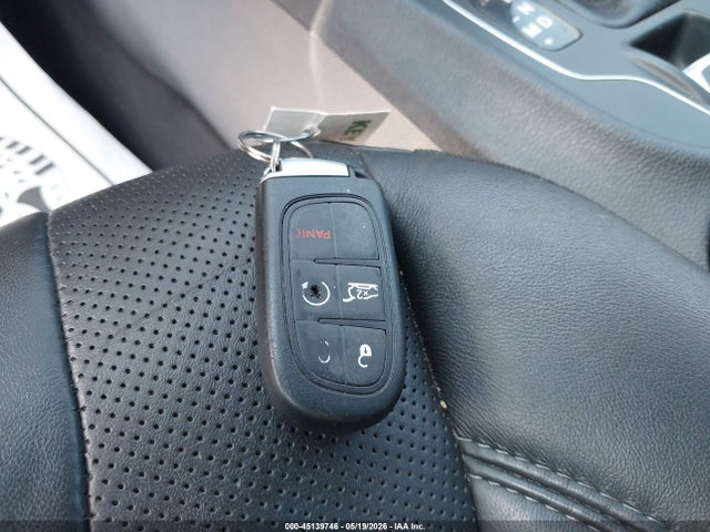 2021 Jeep Cherokee Latitude Lux 4x4 მანქანა იყიდება აუქციონზე, vin: 1C4PJMMX0MD206329, აუქციონის ნომერი: 45139746