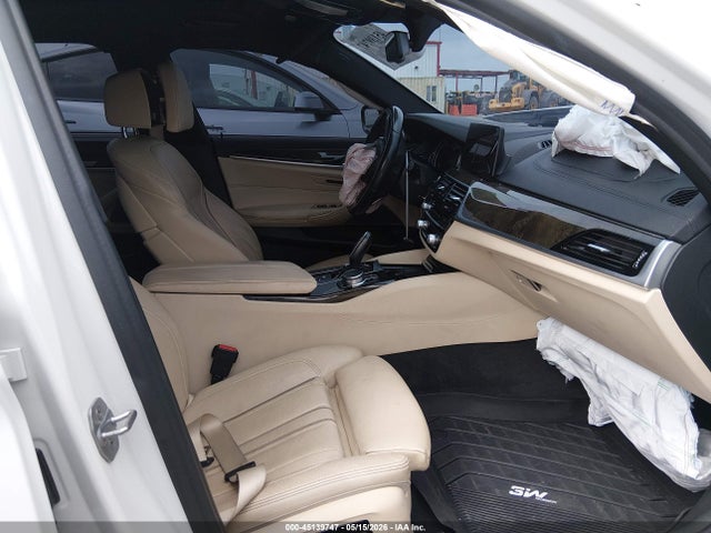 WBAJE5C34HG477779 BMW 540I