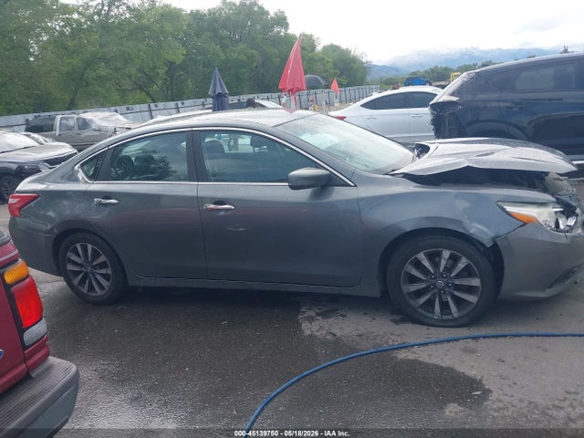 2017 Nissan Altima 2.5 Sv მანქანა იყიდება აუქციონზე, vin: 1N4AL3AP4HC255887, აუქციონის ნომერი: 45139750