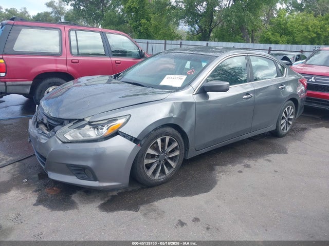 2017 Nissan Altima 2.5 Sv მანქანა იყიდება აუქციონზე, vin: 1N4AL3AP4HC255887, აუქციონის ნომერი: 45139750