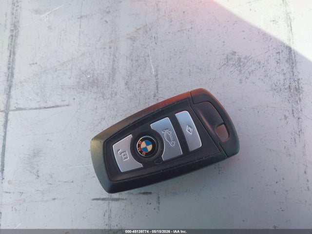 Продажа на аукционе авто 2011 Bmw 528i, vin: WBAFR1C56BC742463, номер лота: 45139774