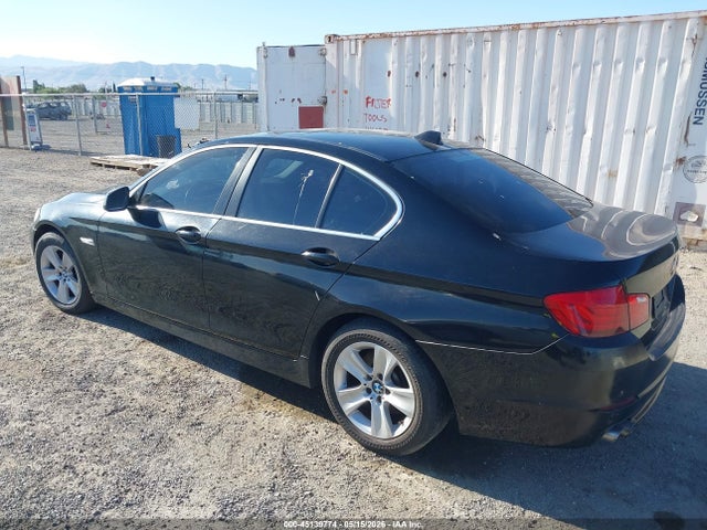 Продажа на аукционе авто 2011 Bmw 528i, vin: WBAFR1C56BC742463, номер лота: 45139774