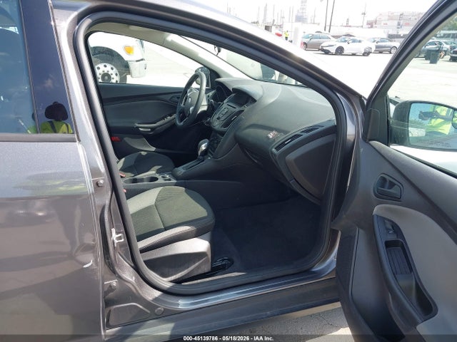 Ford FOCUS S 2014 1FADP3E21EL341489 Image 5