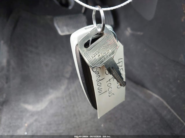 Auction sale of the 2015 Ford Focus Titanium, vin: 1FADP3J21FL255199, lot number: 45139804